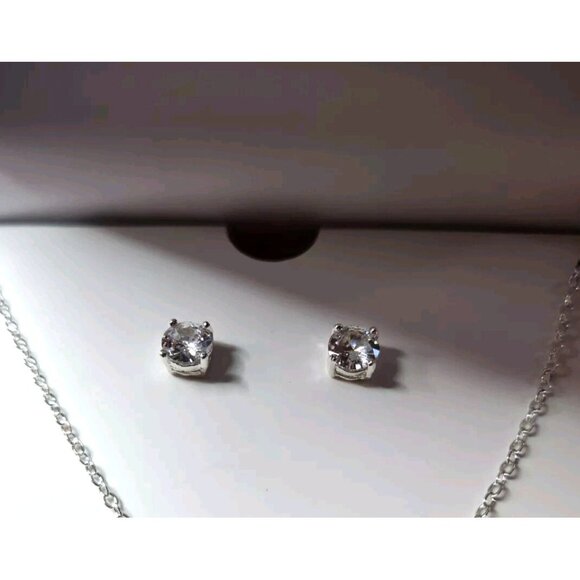 Bob Mackie Heart Pendant Necklace Stud Earrings New In Box Love Gift valentine - Picture 3 of 4